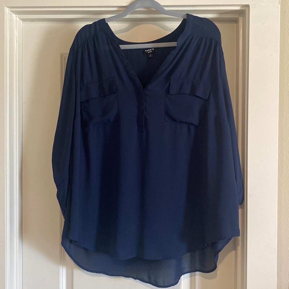 Torrid size 3 blouse